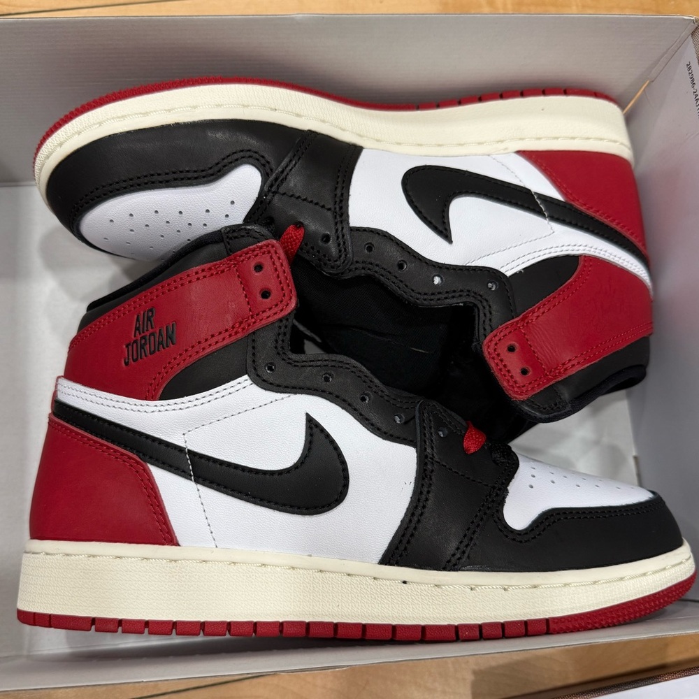 Air Jordan 1 High OG Black Toe Reimagined Size 5Y & 6Y